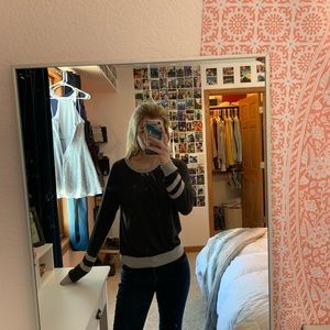 Casual long sleeve shirt